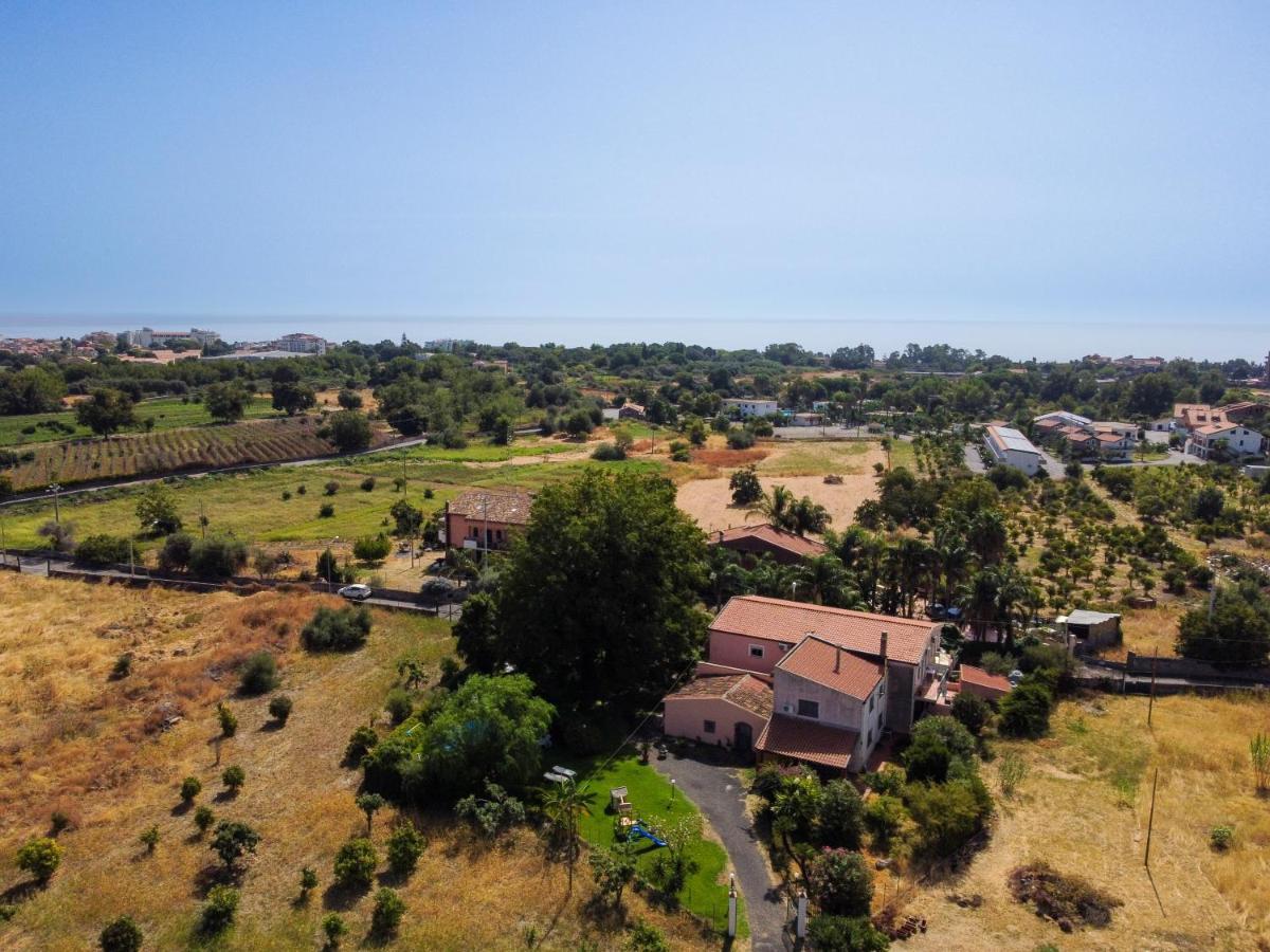 Villa Nadira จีอาร์ดีนี นักซอส ภายนอก รูปภาพ