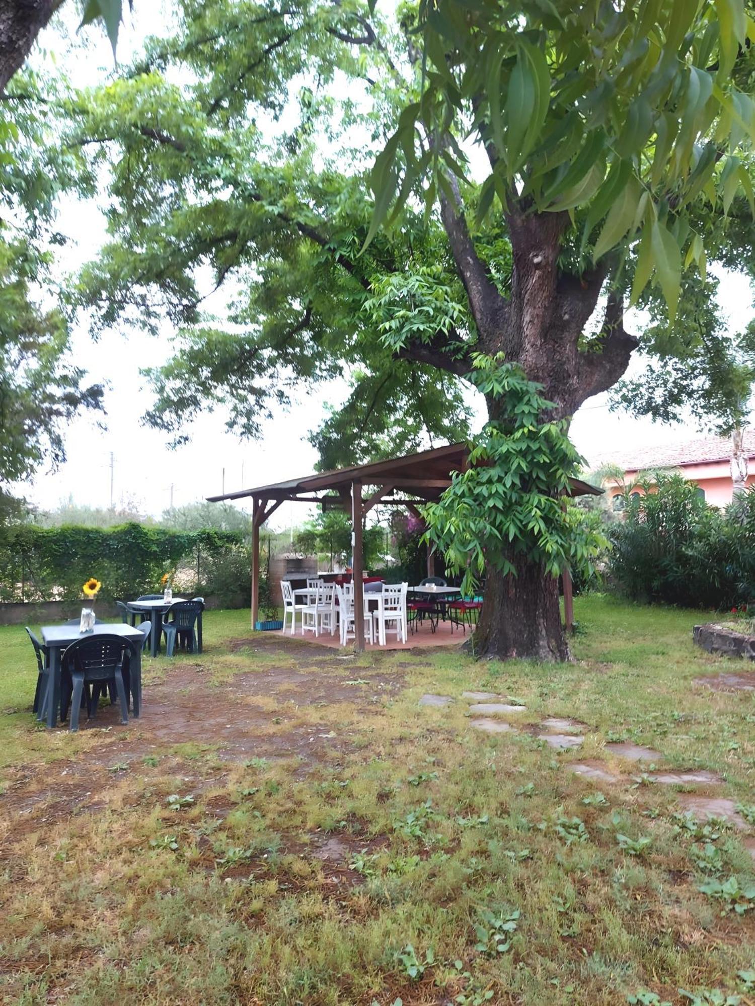 Villa Nadira จีอาร์ดีนี นักซอส ภายนอก รูปภาพ