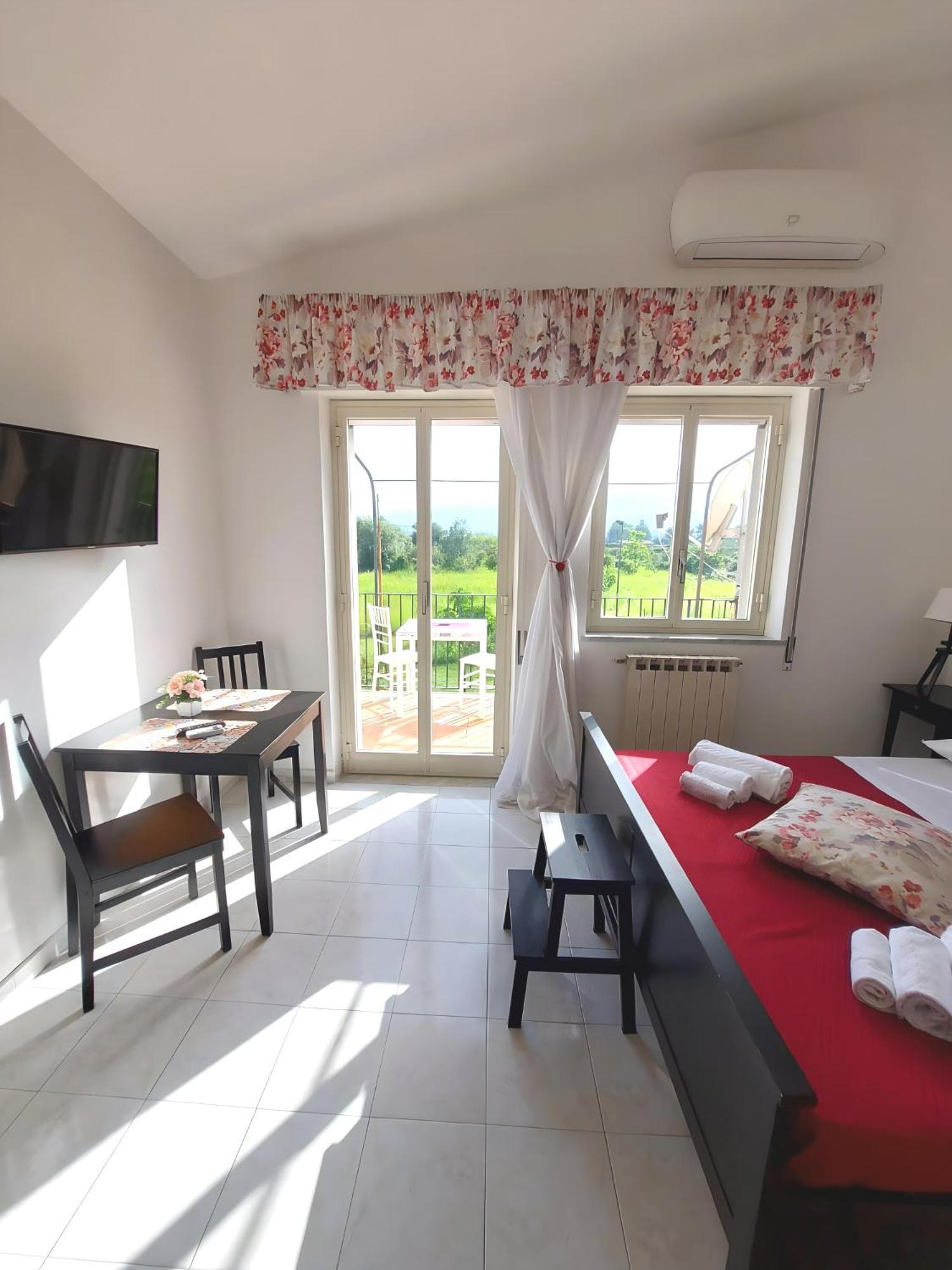 Villa Nadira จีอาร์ดีนี นักซอส ภายนอก รูปภาพ