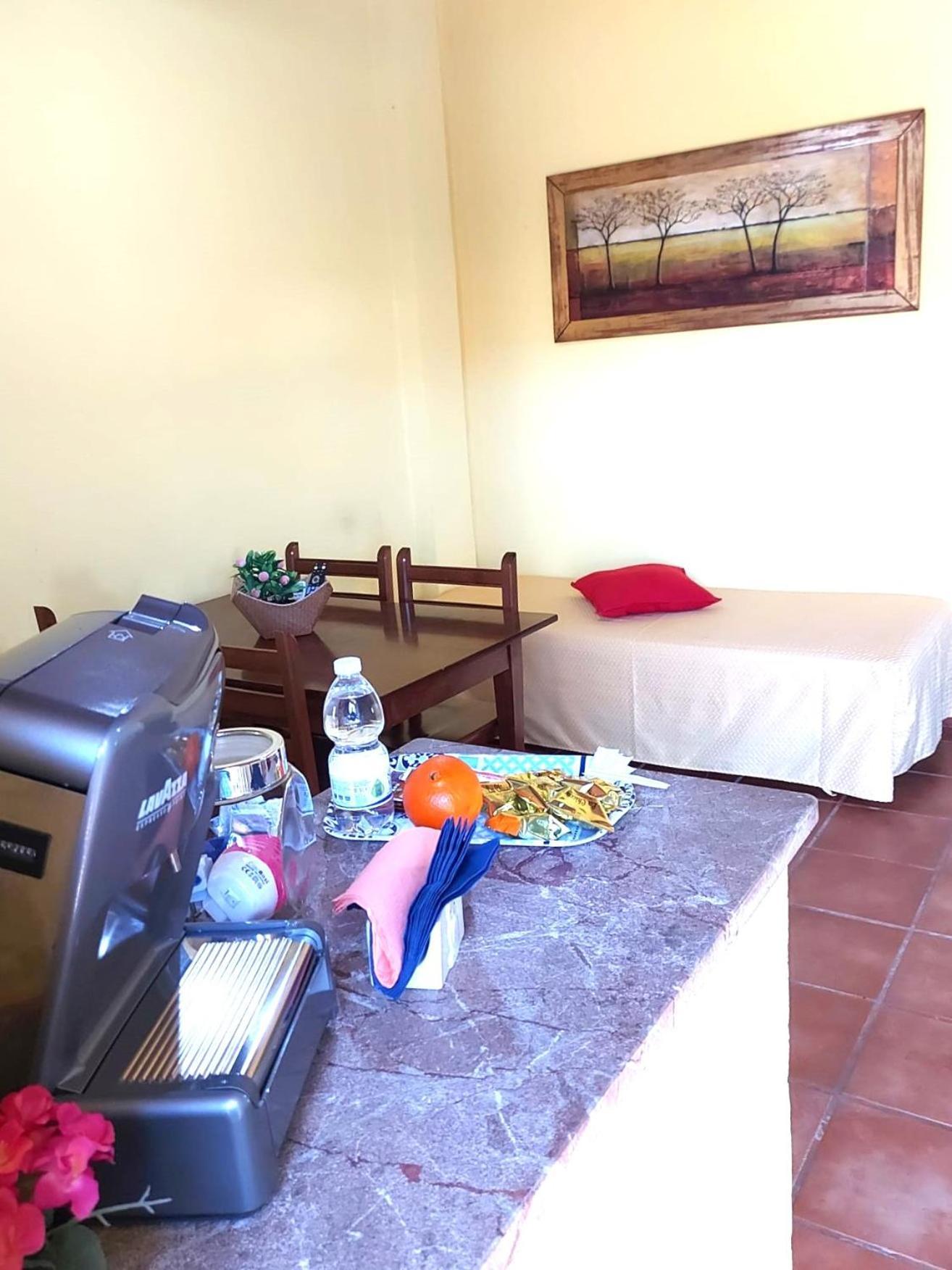 Villa Nadira จีอาร์ดีนี นักซอส ภายนอก รูปภาพ